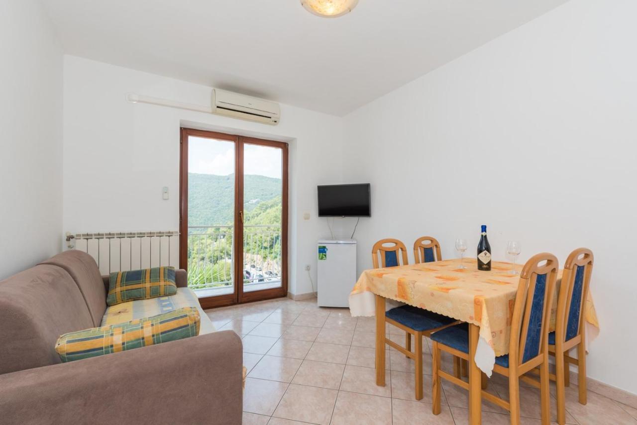 Apartments Villa Adria Рабац Екстер'єр фото
