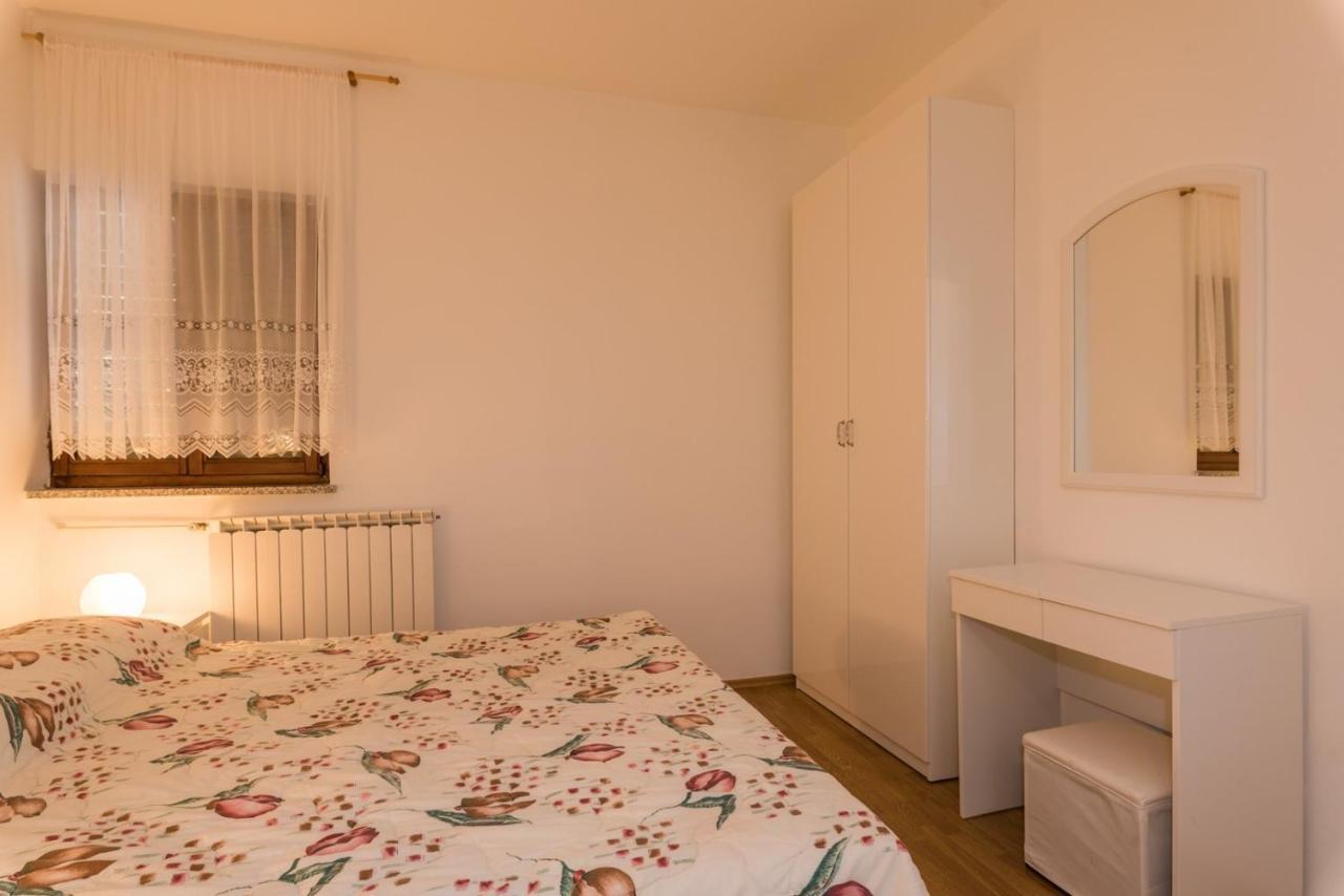 Apartments Villa Adria Рабац Номер фото